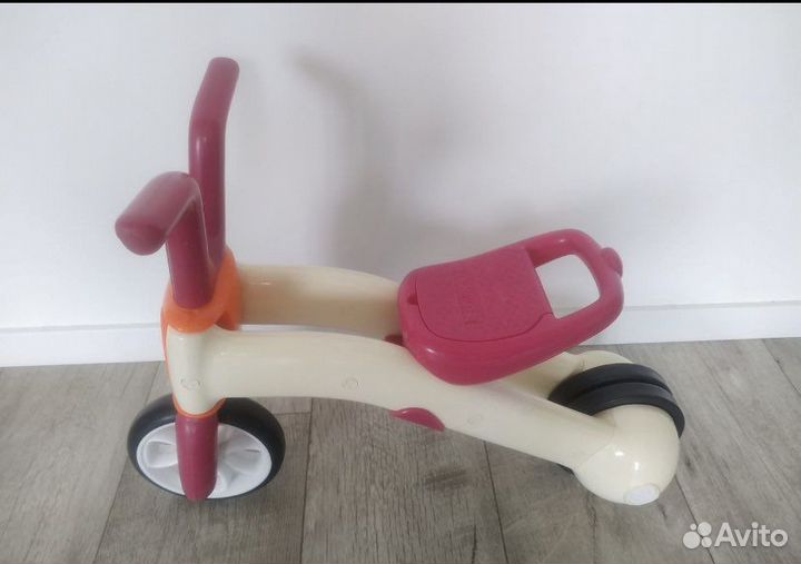 Беговел chillafish bunzi