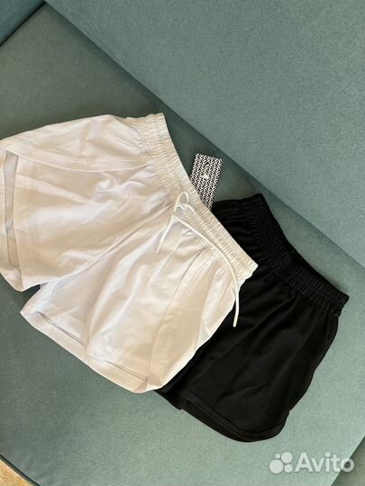 Шорты спортивные женские