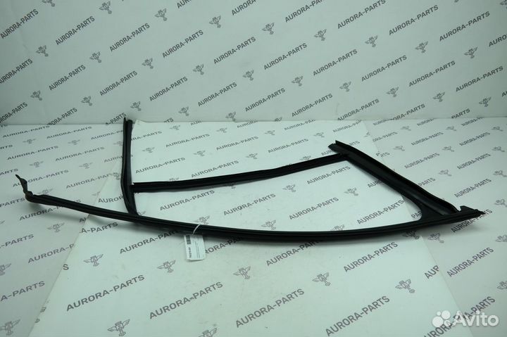 Направляющая стекла Audi A6 C7 2011-2018