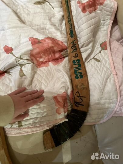 Клюшки хоккейные с автографами чемпионов СССР