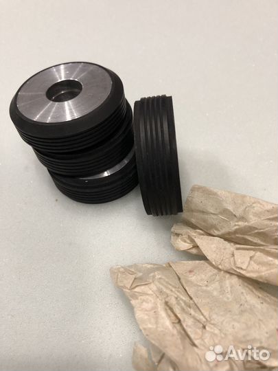 Прижимной ролик для mechlabor stm 610