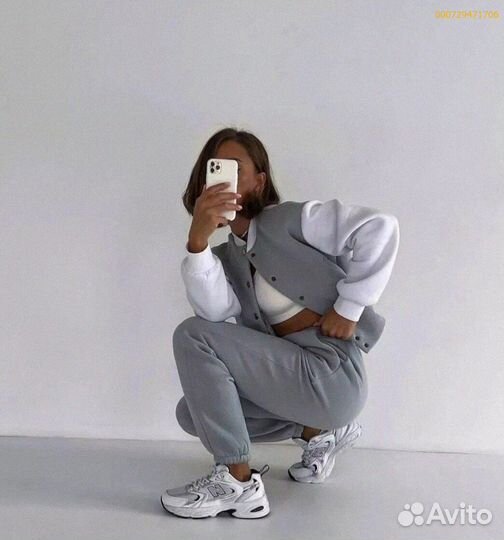 Спортивный костюм