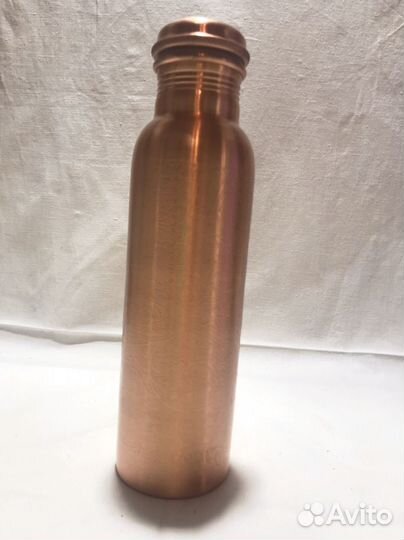 Медная бутылка