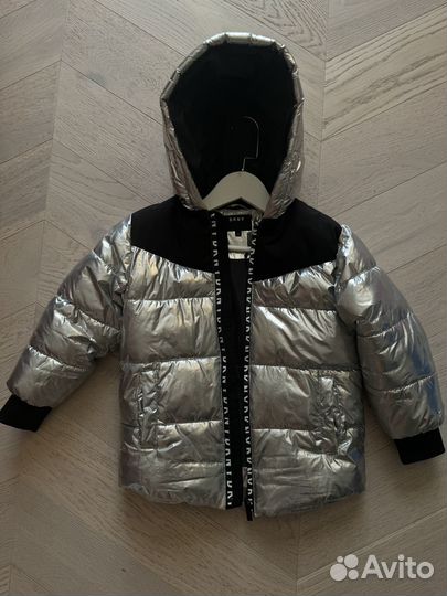 Верхняя одежда на девочку