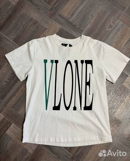 Футболка vlone