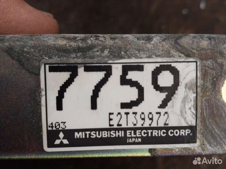 Эбу Mitsubishi pajero 2 md197759