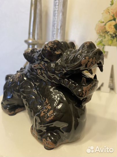 Дракон статуэтка