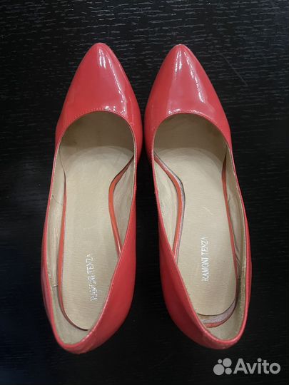 Туфли женские 39 размер