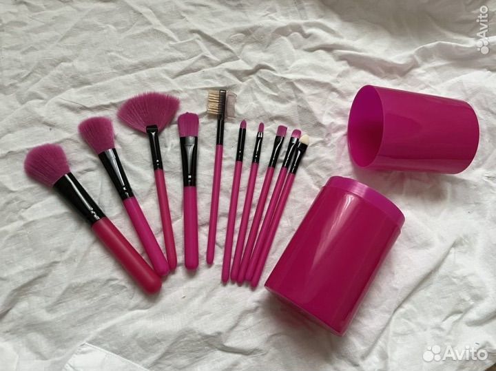 Набор кистей новый