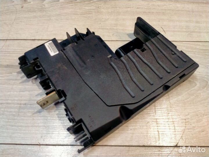 Блок предохранителей Mercedes-Benz 212.054 E 300