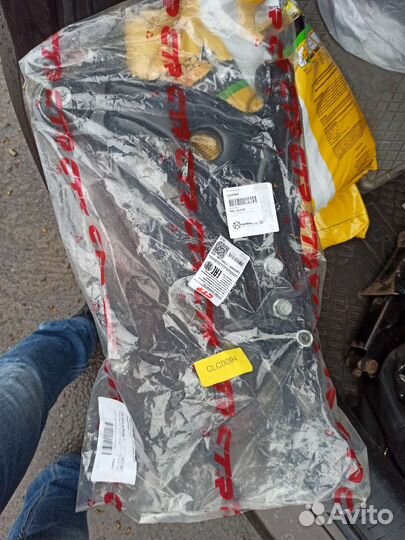 Рычаг правый в сборе Шевроле Авео Т200