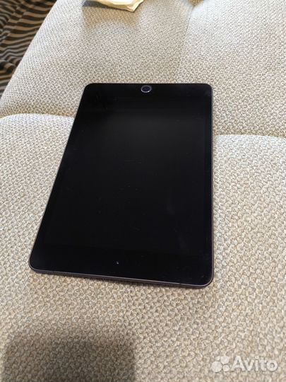 iPad mini 2019 Wi-Fi + Cellular