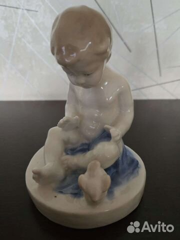 Фарфоровые статуэтки