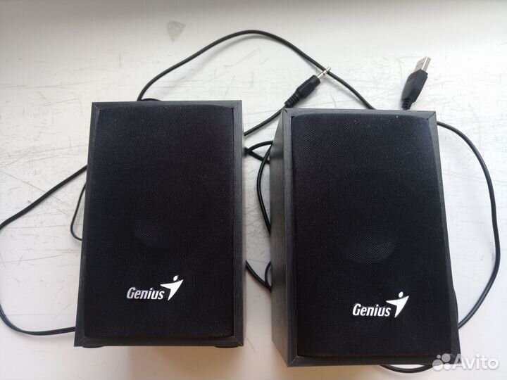 Колонки для компьютера Genius SP-HF160