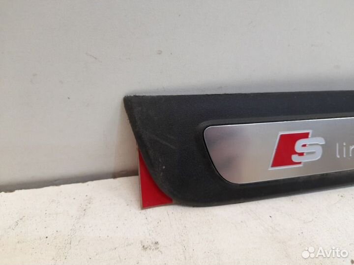 Накладка порога внутренняя передняя правая Audi A5