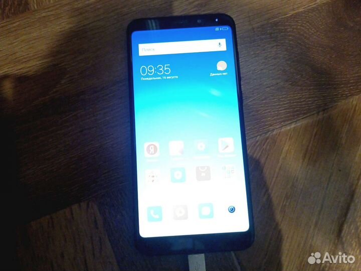 Xiaomi Redmi 5 Plus, 3/64 ГБ