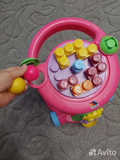 Каталка-ходунки с игровым конструктором