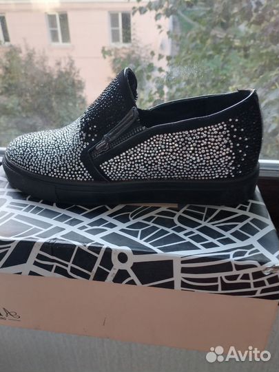 Ботинки женские