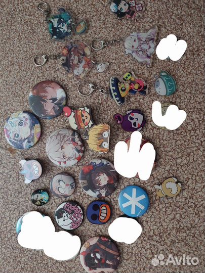 Значки, брелоки