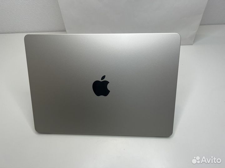Идеал Apple macbook air 13 2022 m2 Starlight
