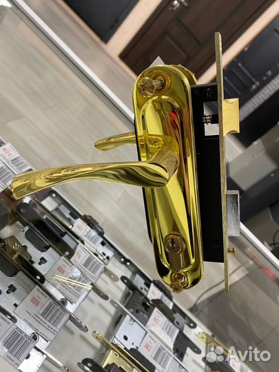 Замок врезной Apecs 1223/60