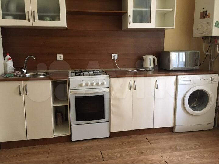 1-к. квартира, 54 м², 2/16 эт.