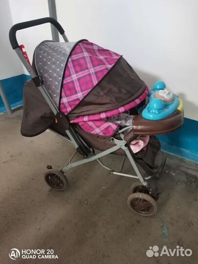 Прогулочная коляска