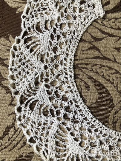 Воротнички кружевные