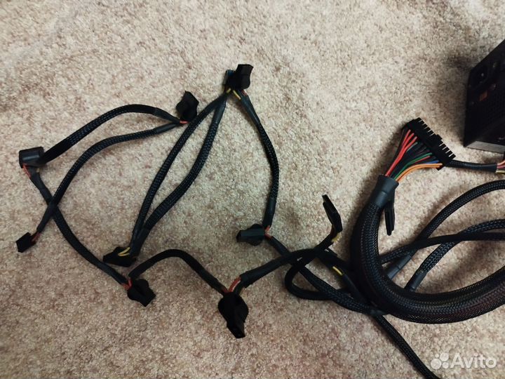 Блок питания thermaltake tr2-470