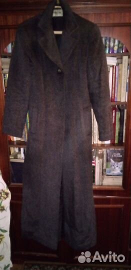 Пальто женское весеннее размер 44
