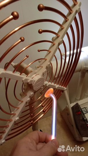 1.5 Мультиволновой Осциллятор Георгия Лаховского