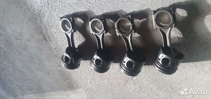 Ford kuga2, focus поршень,поддон,насос двс