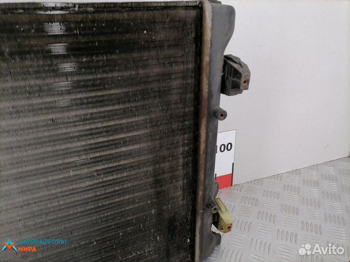 Радиатор (основной) Audi A3 8L 1999 1J0121253AD