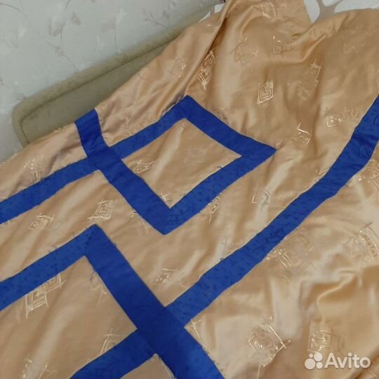 Покрывало на односп. кровать и 2 наволочки(думки)