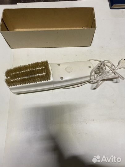 Электрощетка - пылесос «ветерок-3»