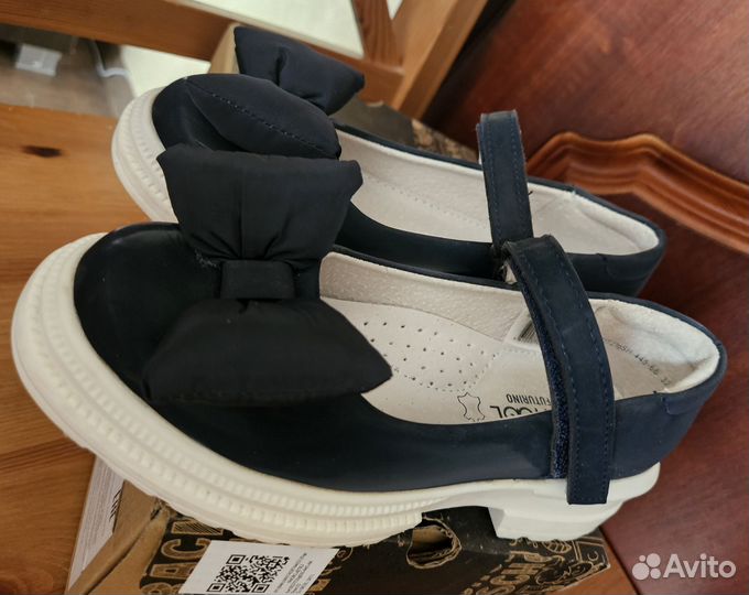 Туфли для девочки в школу