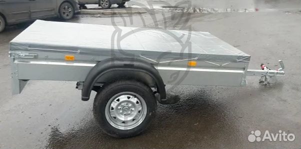 Прицеп легковой с тентом. Для уличной торговли