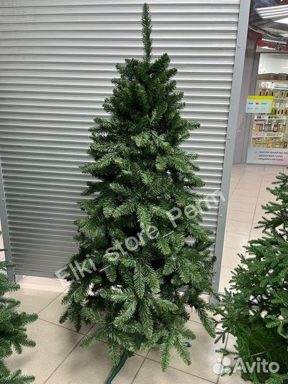 Елка искусственная заснеженная