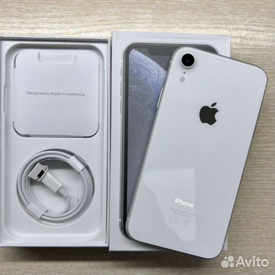 iPhone Xr, 64 ГБ