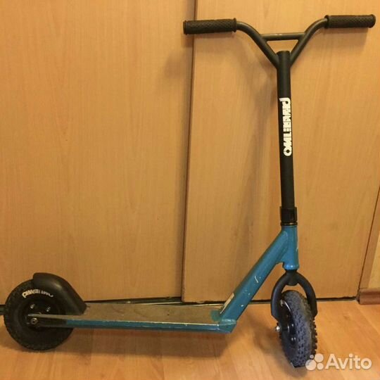 Дёртовый самокат Razor Phase Two