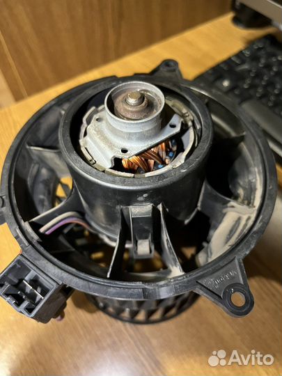 Мотор печки Форд Фьюжн