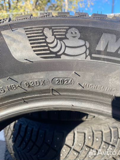 Michelin X-Ice North 4 SUV 235/65 R18 110T