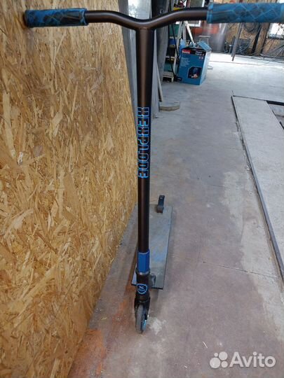 Трюковой самокат