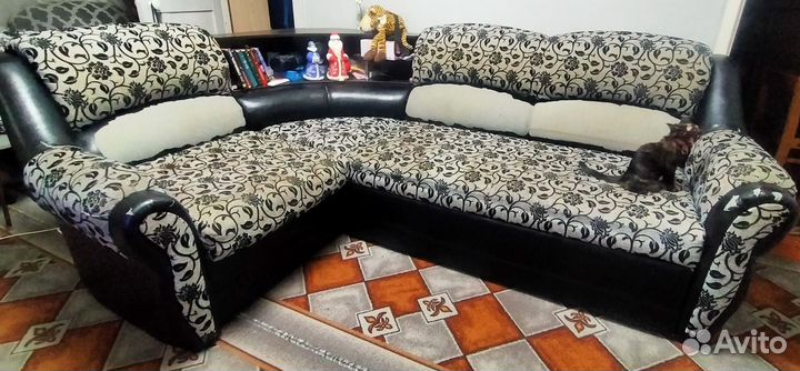 Угловой диван с креслом б/у