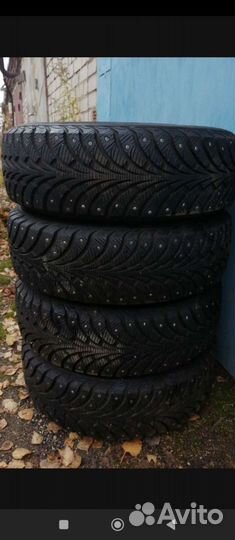Sava Eskimo Stud 175/65 R14 82C