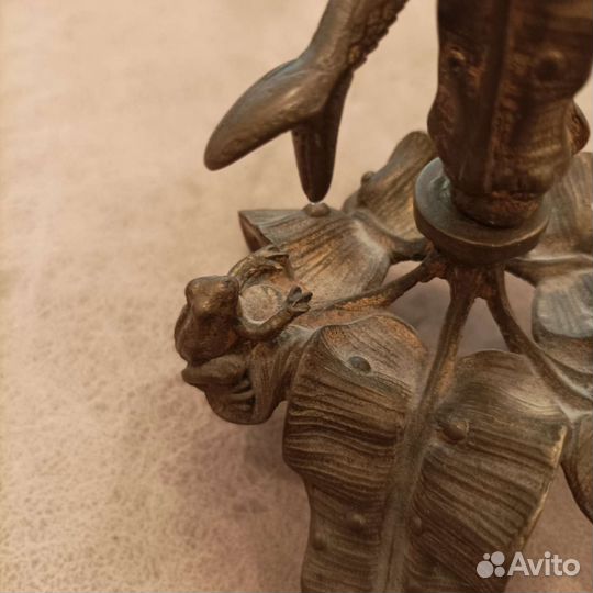 Старинный бронзовый подсвечник