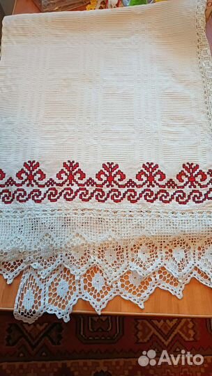 Скатерть на сундук