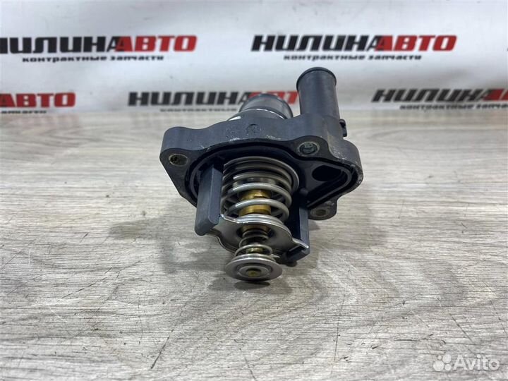 Корпус термостата Мазда 6 GG 2,0