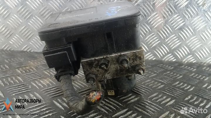 Блок ABS Volkswagen Jetta 5 2006