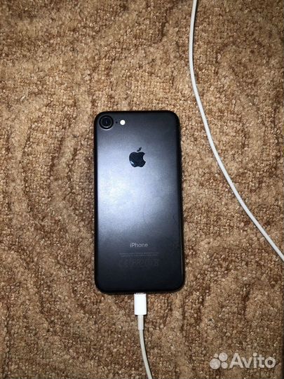iPhone 7, 32 ГБ